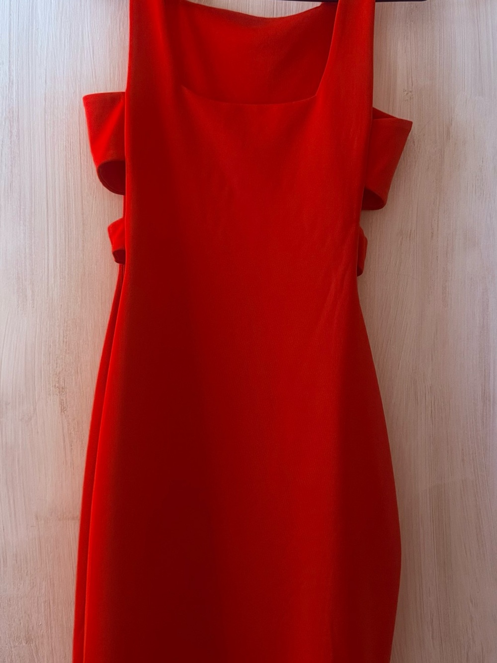 Red Sleeveless Square-Neck Dress